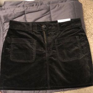 Black AE high rise mini skirt